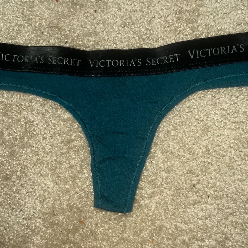 New Victoria Secret bluish green thong panties